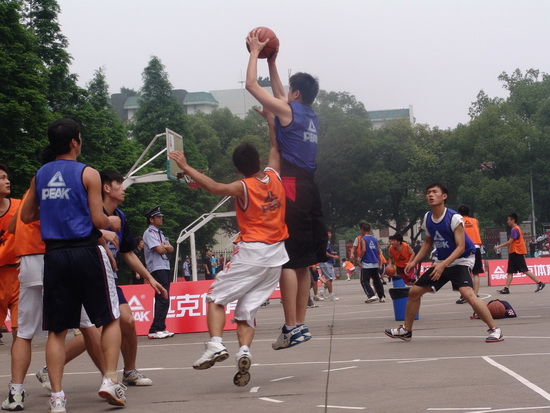 门俱乐